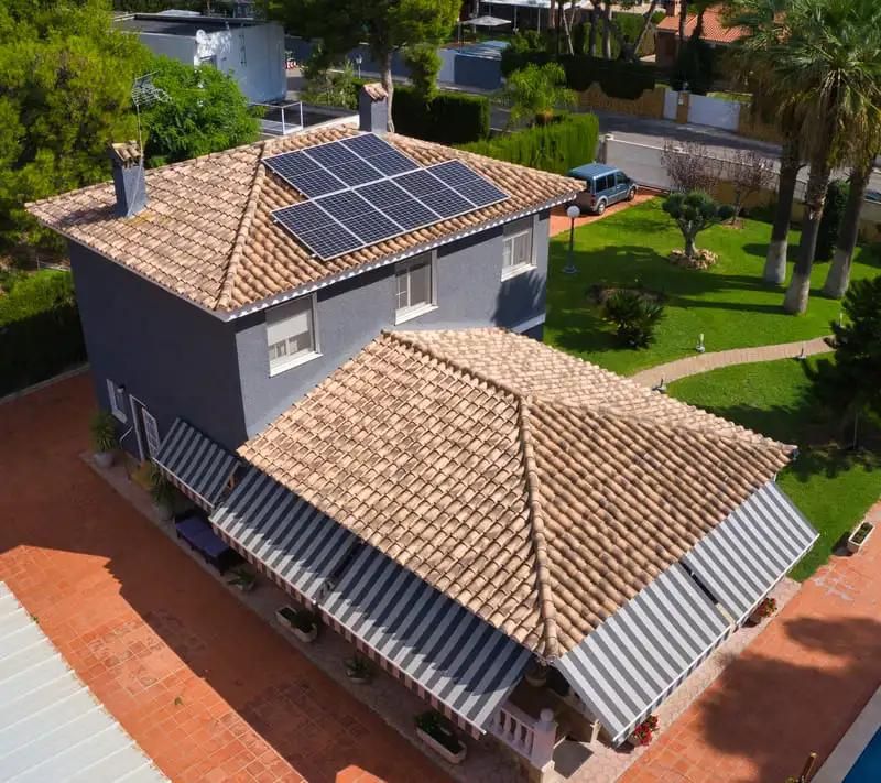 instalación placas solares en la provincia de Alicante por Otovo