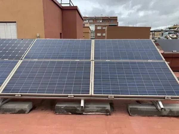 Módulos solares policristalinos