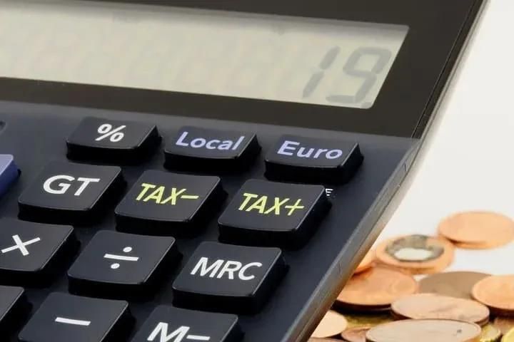 Impuestos autoconsumo
